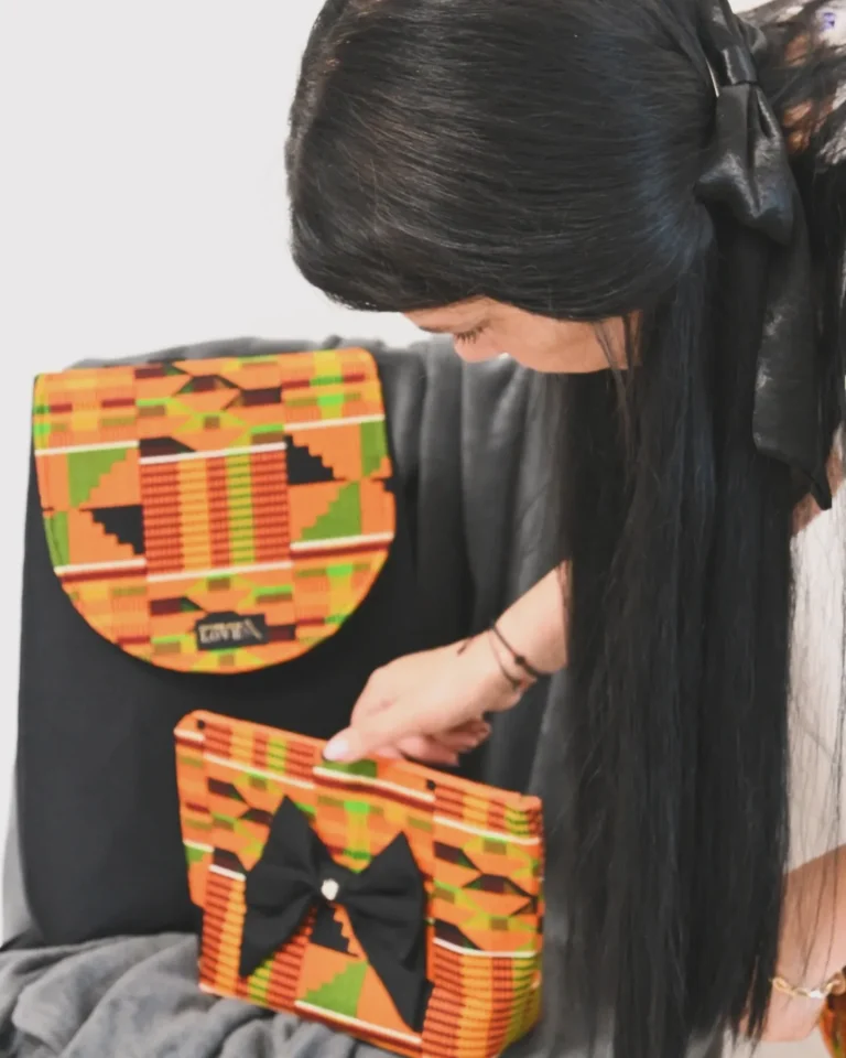 Kente torba i pismo-torbica